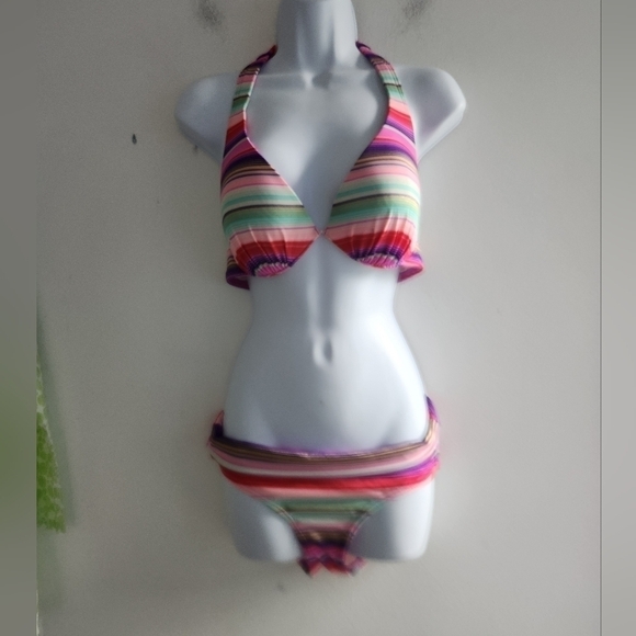 Victoria Secret Blue, Pink, Red, Gold 2 Piece Bathing Suit size 34D/XS - Picture 2 of 9